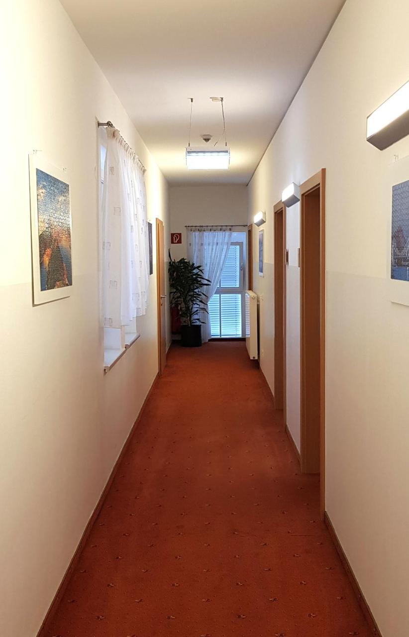 Fruehstueckspension Winter Gössendorf エクステリア 写真